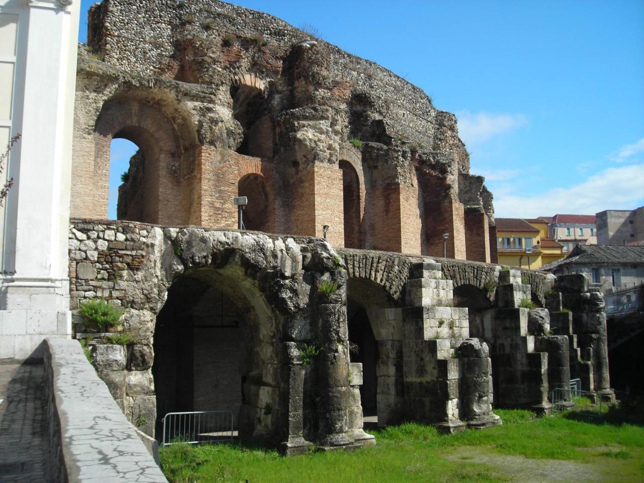 Hotel Antiche Terme Беневенто Екстериор снимка