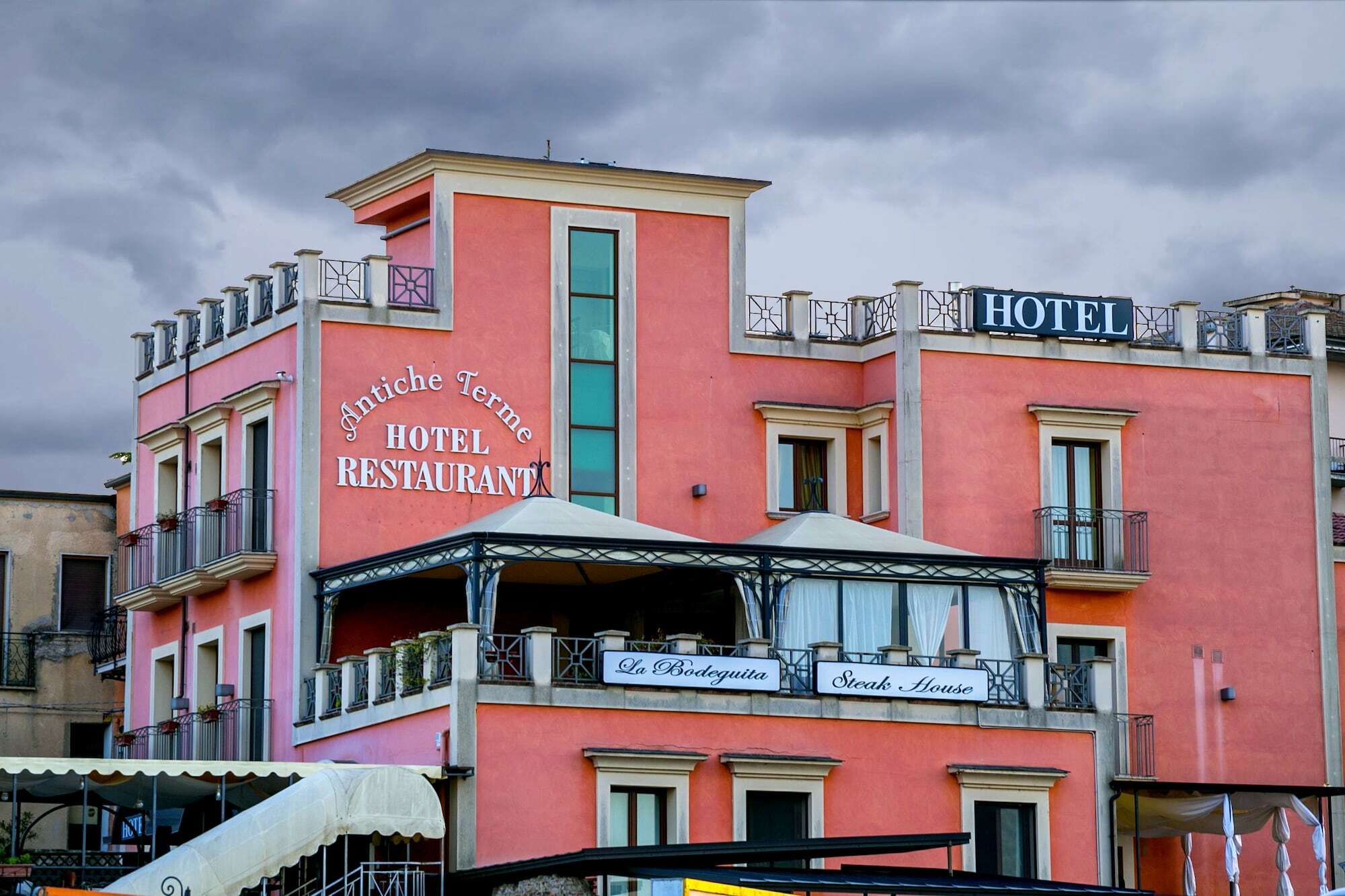 Hotel Antiche Terme Беневенто Екстериор снимка